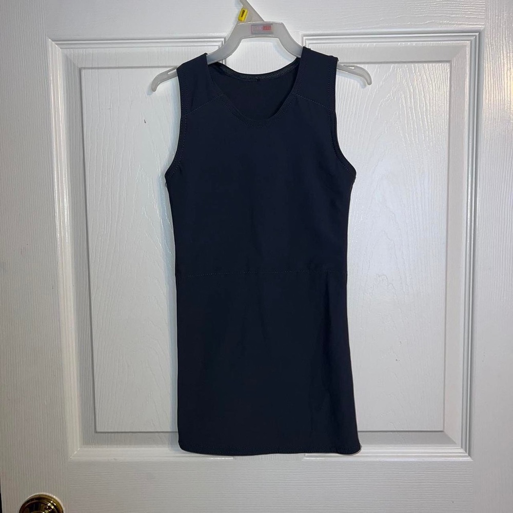 Athletic tank top